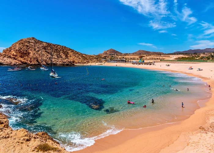 Playa Santa María (Santa María Bay) - Los Cabos Boat Rentals