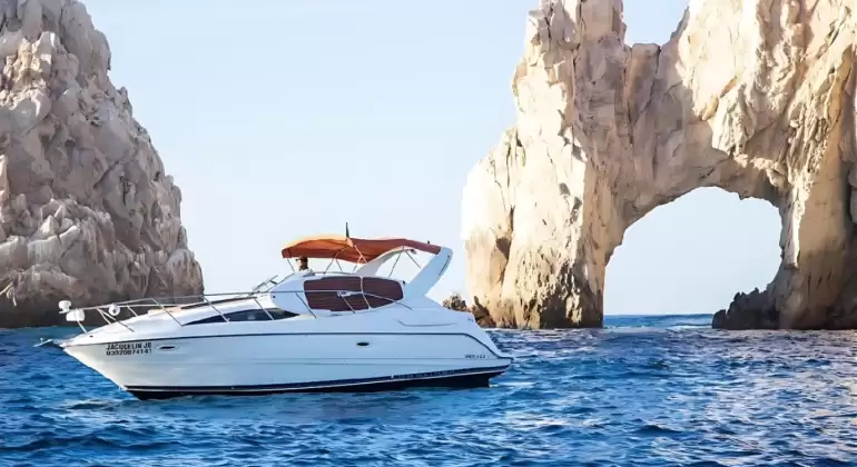 Private 32ft Luxury Yacht Tour in Cabo San Lucas with Snorkeling | Rent with Captain