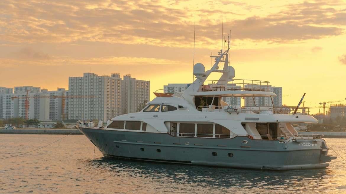 Private Panoramic Sea Cruise in Los Cabos: Scenic Ocean Views in Total Privacy